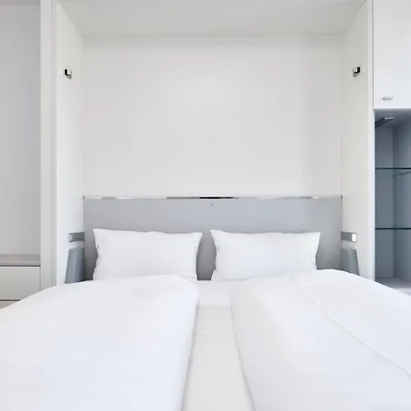 Apartment 368, Seepark